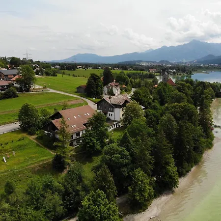 Seehotel Weissensee Ξενοδοχείο 2*