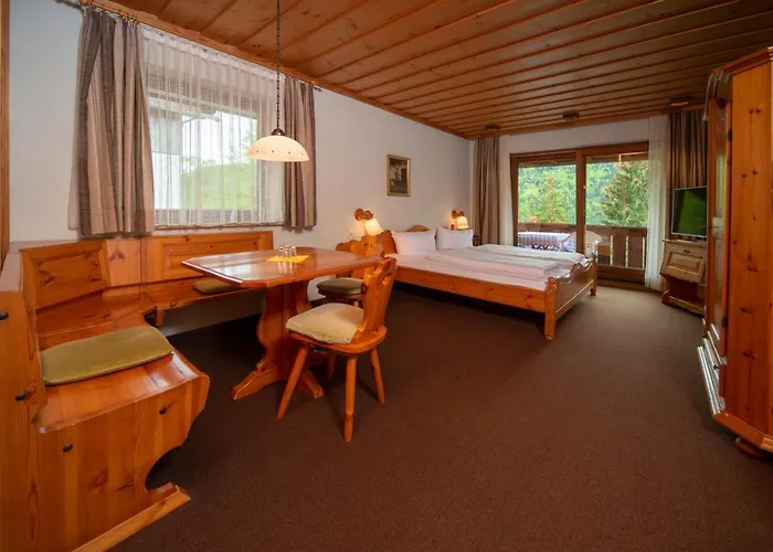 Seehotel Weissensee Hotel